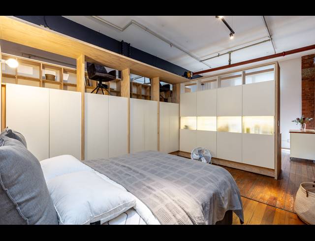 1 BEDROOM APARTMENT RENTED IN CAPE TOWN CITY CENTRE